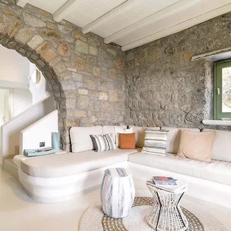 Villa Azzurro Complex *